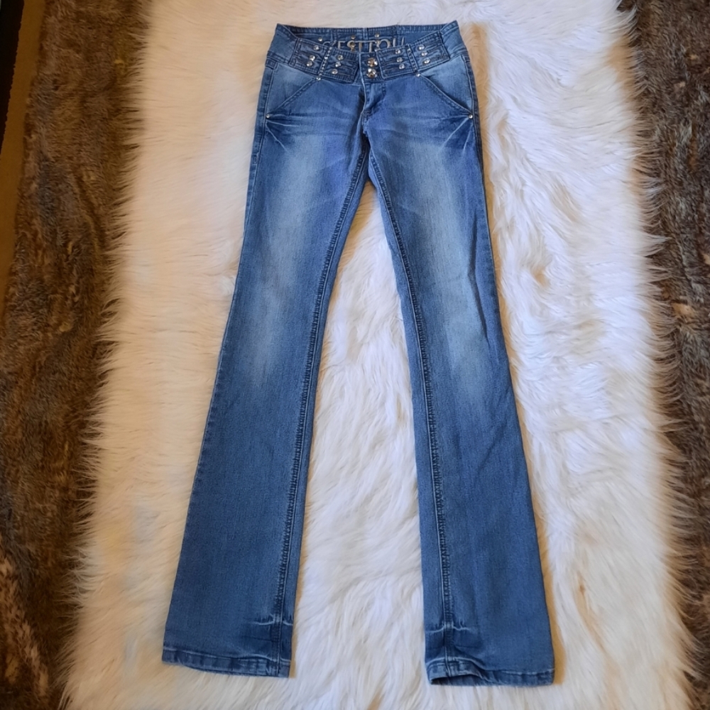 C' est TOI Jeans with Crystal Jewels - Picture 3 of 15